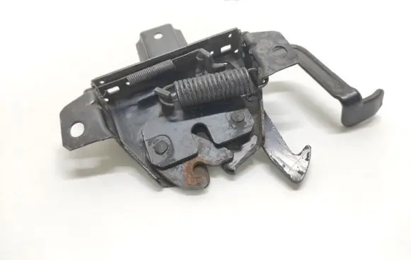 Engine bonnet/hood lock/catch