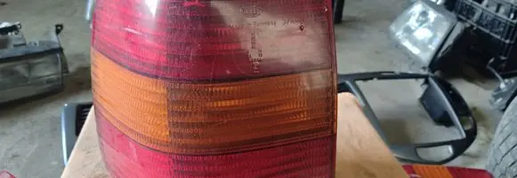 Volkswagen PASSAT B3 Rear/tail lights 3A5945257