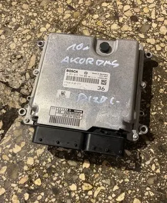Honda Accord Engine control unit/module 0821015744