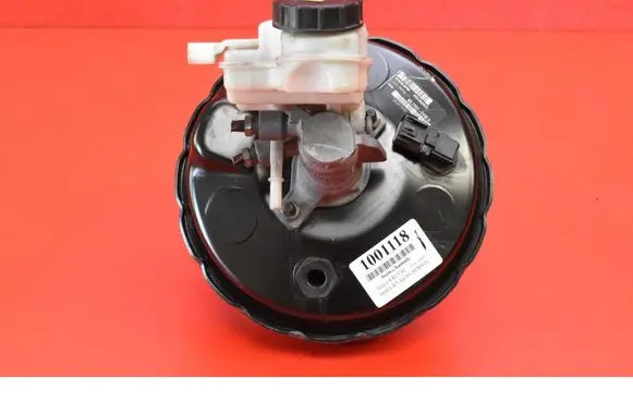 Volvo V40 Brake booster 31362925