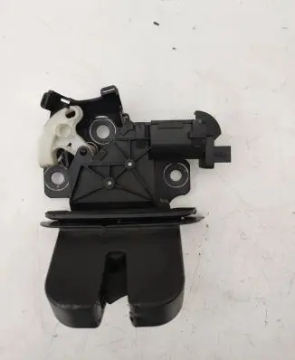 Audi Q7 4L Tailgate/trunk/boot lock/catch/latch 8P4827505B