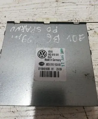 Volkswagen PASSAT B6 Other control units/modules 1K0919041