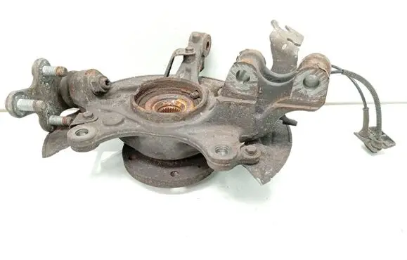 Peugeot 308 Front wheel hub spindle knuckle