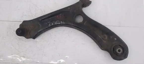 Volkswagen Jetta VI Front lower control arm/wishbone 5C0407151B