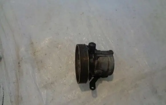 Citroen Berlingo Power steering pump