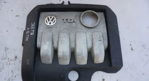 Volkswagen Jetta V Engine cover (trim) OSONANASILNIK