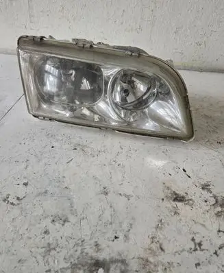 Volvo S40, V40 Headlight/headlamp 1AG00786134 30899683