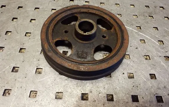Toyota Yaris Crankshaft pulley