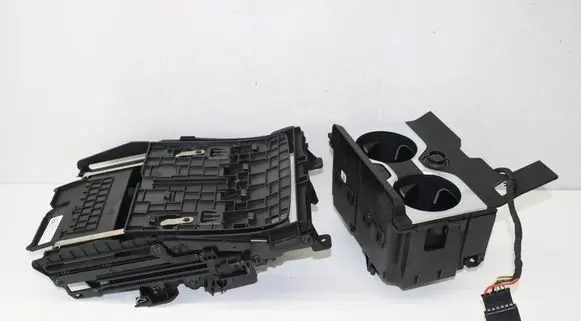 BMW X6 G06 Cup holder 6827173