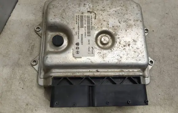 Fiat Doblo Engine control unit/module 55266281 BC0118966C C6JS4JW7R