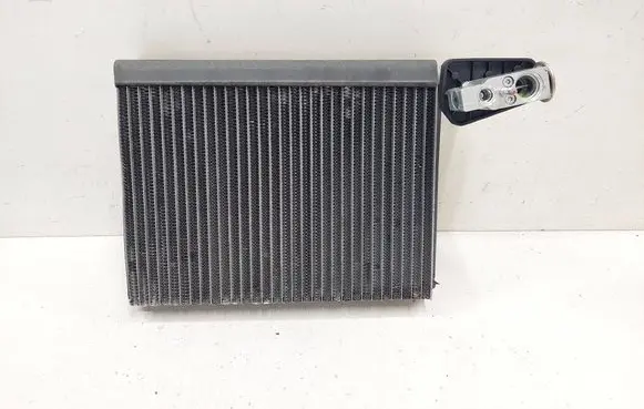 Air conditioning (A/C) radiator (interior)