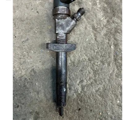 Renault Master II Fuel injector 0445110141