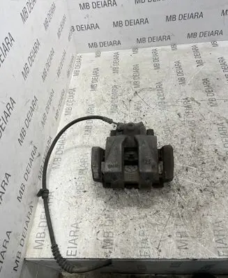 BMW X3 F25 Front brake caliper