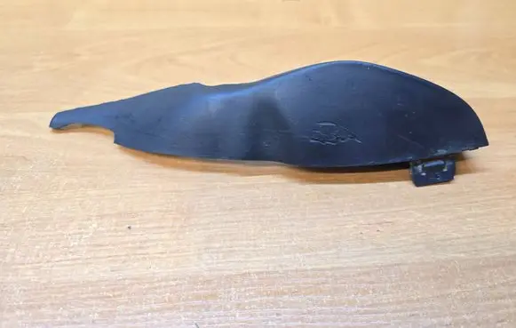 Fender end trim