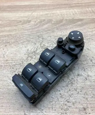 BMW X5 E70 Electric window control switch 9122121 912212101