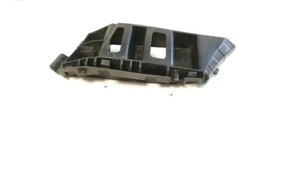 Front bumper mounting bracket
