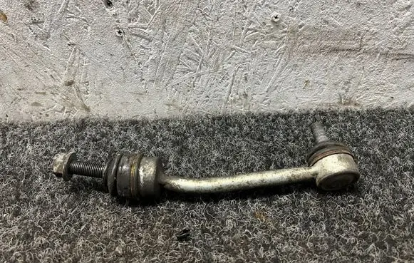 Mercedes-Benz AMG GT R190 C190 Front anti-roll bar/stabilizer link 