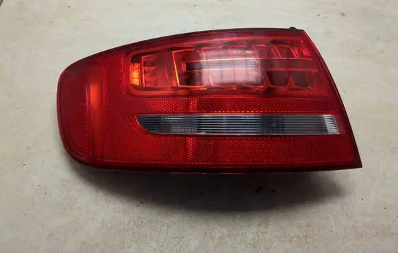 Audi A4 S4 B8 8K Rear/tail lights 8K9945095B 271009L