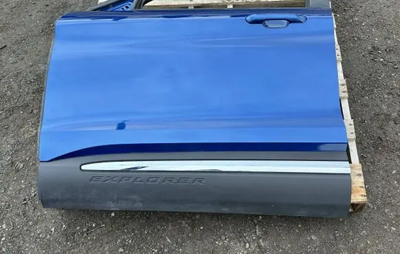 Ford Explorer VI Front door DRZ2020EX