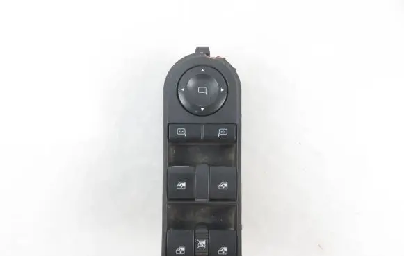 Opel Zafira B Electric window control switch 13228699