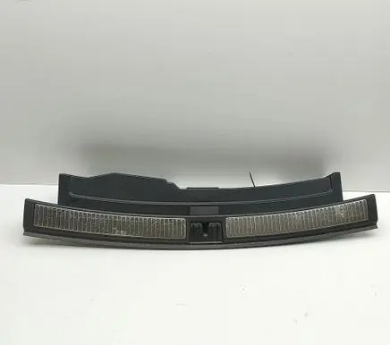 Volkswagen Touareg III Trunk/boot sill cover protection 760863459C