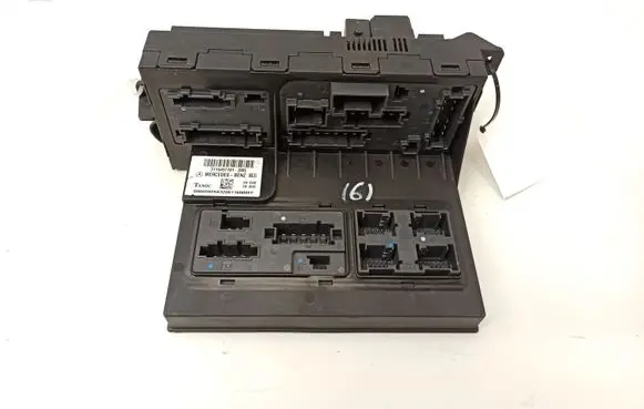 Mercedes-Benz E W211 Fuse module 2115457101