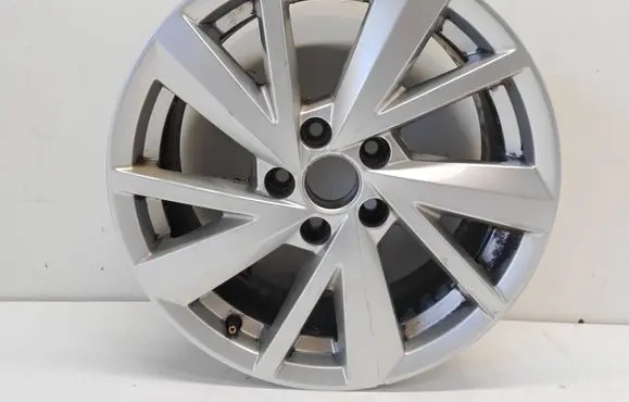 Audi Q2 - R17 alloy rim 81A601025C