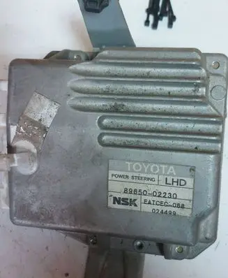 Toyota Corolla E120 E130 Power steering control unit/module 8965002230