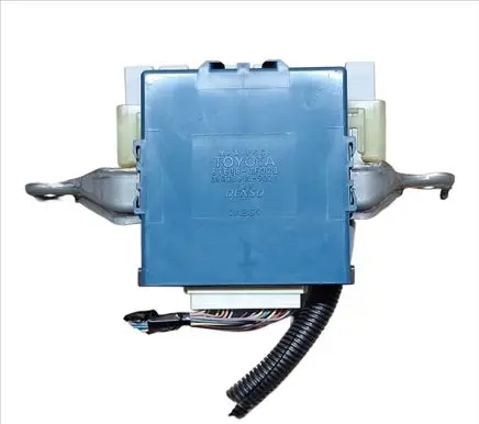 Toyota Corolla Verso E121 Combustion control unit/module 896180F020 MB1238009021