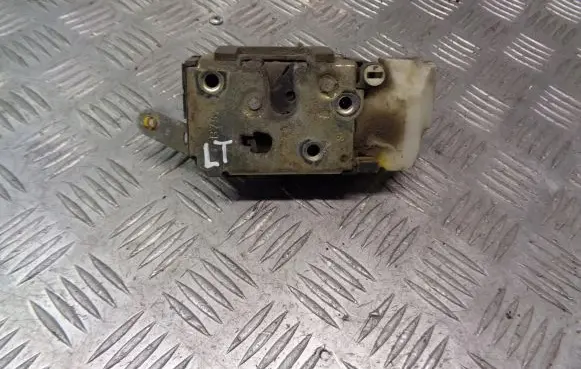 Alfa Romeo 147 Rear door lock
