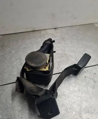 Nissan Primera Front seatbelt 87834AV700