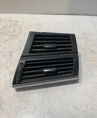 BMW X5 E70 Dashboard side air vent grill/cover trim 9227768 14482110 LL281