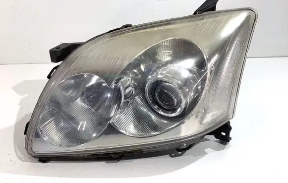 Toyota Avensis T250 Headlight/headlamp 0821211F3L