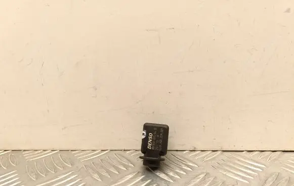 Peugeot 5008 II AUC sensor MR0136500070