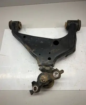 Toyota Hilux VIII Front lower control arm/wishbone 