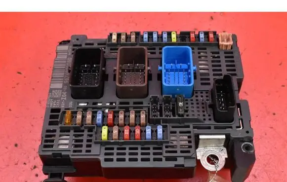 Peugeot 508 RXH Fuse box set 9674922080