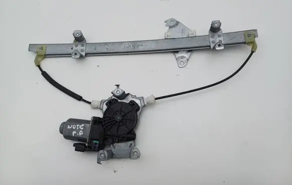 Nissan Note (E11) Front door window regulator with motor 400924D