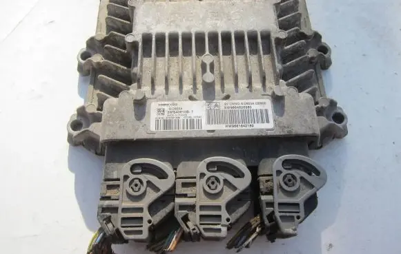 Peugeot 807 Engine control unit/module 9664626580 5WS40610B