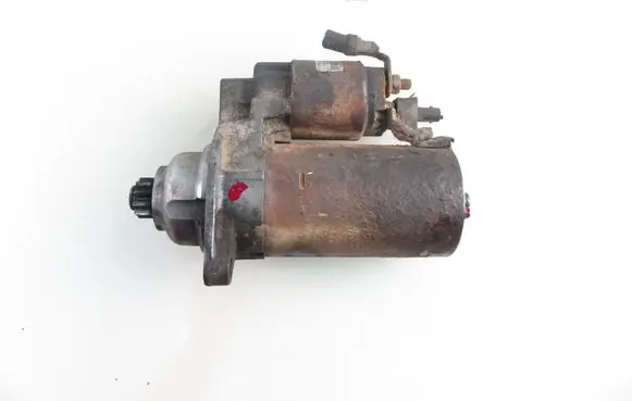 Volkswagen Golf IV Starter motor