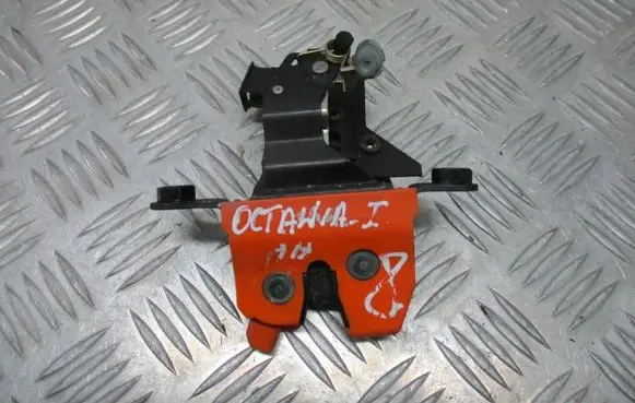 Skoda Octavia Mk1 (1U) Tailgate/trunk/boot lock/catch/latch