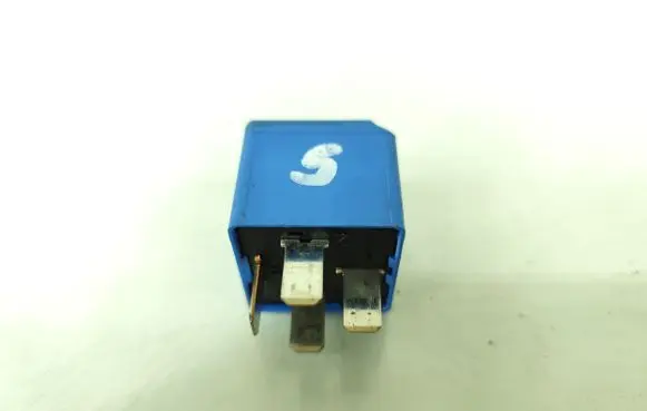 Peugeot 208 Other relay 8200900821