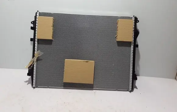 Mercedes-Benz S W223 Coolant radiator A0995002102