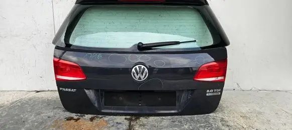 Volkswagen PASSAT B7 Tailgate/trunk/boot lid 