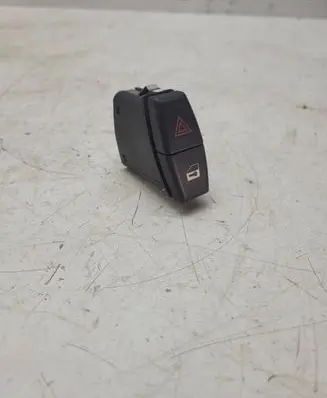 BMW 5 E60 E61 Hazard light switch 61316919506