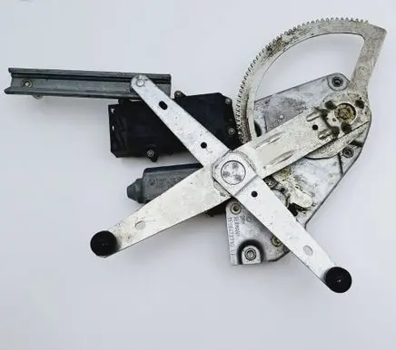 Volkswagen Golf III Rear door window regulator with motor 1E0847271D 1E0959811B