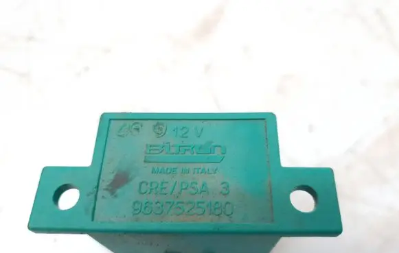 Peugeot 806 Window control relay 9637525180