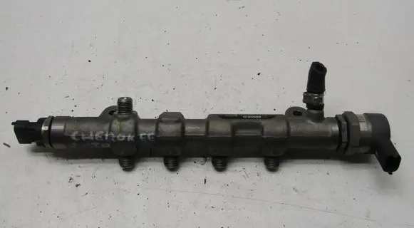 Jeep Cherokee Fuel main line pipe 55260843