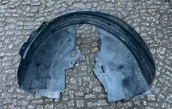 Volvo S90, V90 Front wheel arch liner splash guards 31694671