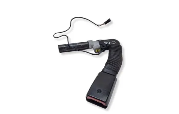 BMW 6 E63 E64 Front seatbelt buckle 6982525