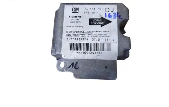 Opel Vectra B Airbag control unit/module 24416701